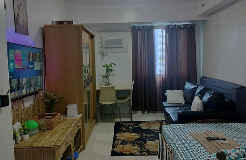 South Triangle Condo | Modern Condo in Quezon City With City View