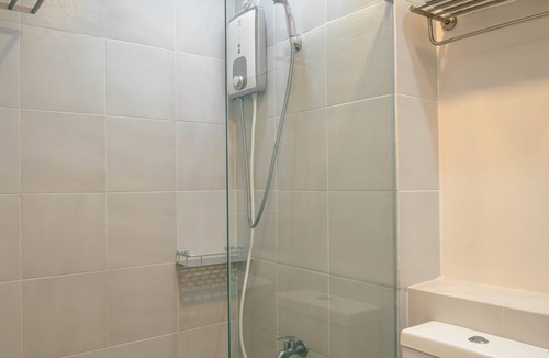 Loyola Heights Condo | Modern & Cozy 2Bed Studio in Katipunan w/All Essentials+Fast Internet+Netflix
