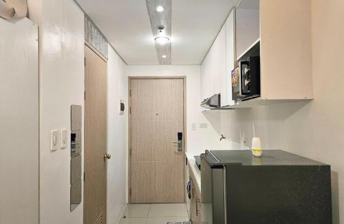 Dasmarinas Apartment | Modern Cozy Studio