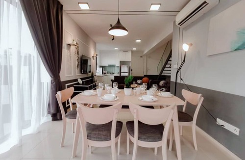 Taman Mutiara Apartment | Modern Premium Suites for 8 Pax @EkoCheras