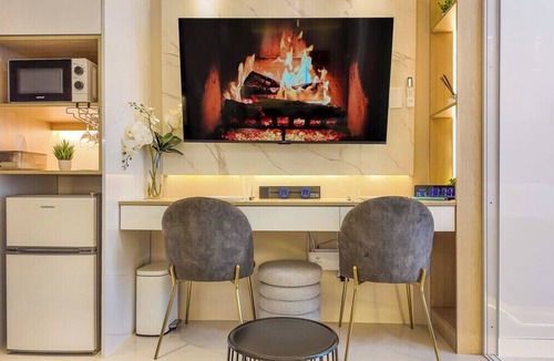 Highway Hills Apartment | Modern Stay at Fame Residences