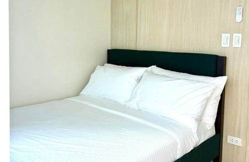 Bel-Air Apartment | Modern Stays Makati Pool View Jazz Residences