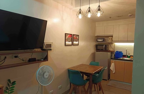 Iloilo Condo | Modern Studio Condo near Festive Walk Iloilo City
