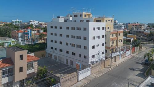 Corales del Sur Apartment | Modern Studio Near Airport Fast WiFi Generator