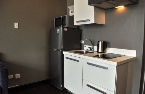 Downtown Apartment | "Modern" Studio Unit @Knightsbridge 3216