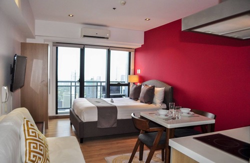 Downtown Apartment | "Modern" Studio Unit @Knightsbridge 5310