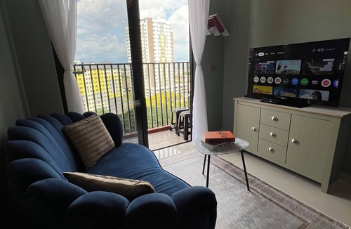 Simee Apartment | Modern Two Bedroom Ipoh City Apartment with Pool, Gym and Free Parking