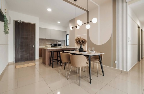 Taman Pertama Apartment | Modish Escape 4BR @ MVertica | MRT+ Wi-Fi + Netflx