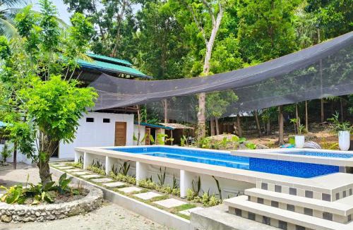 Ginatilan House | Molinillo Vacation Cabin