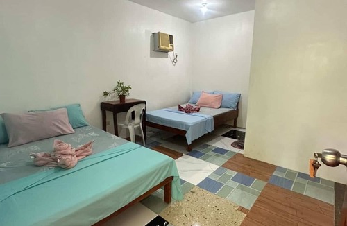 Catangnan Hostel | moonlight inn catangnan