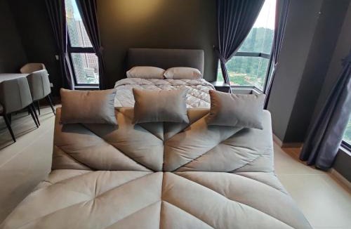 Sungai Penchala Apartment | Mossaz by OliverHome - 2Pax - HextarWorld - 1Utama