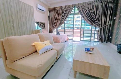 Taman Mount Austin Apartment | Mount Austin #Palazio B1 Pool view 1-2Pax #MSPro