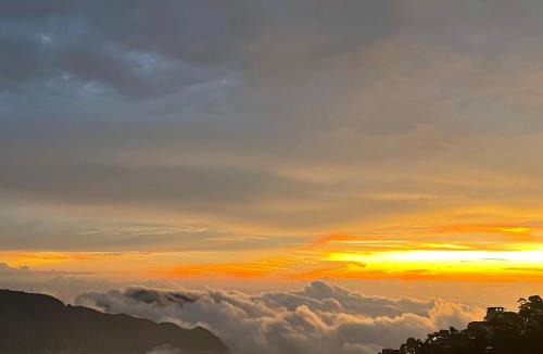 Baguio Apartment | Mountain and Sunsetview Baguio Residences