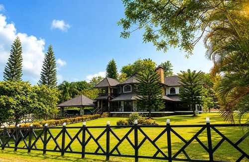 Paso Bajito House | Mountain paradise Private Jarabacoa Villa Pool, River & Falls