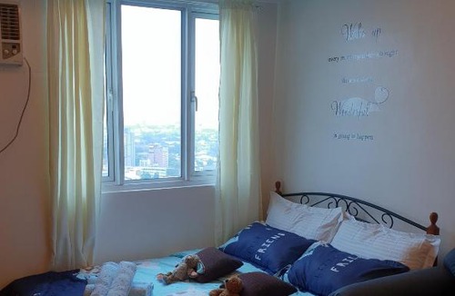 South Triangle Apartment | MPlace Happy Place Wifi+Cable+Cooking+Games