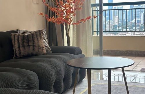 Bukit Bintang Apartment | Spacious 3-bedroom apartment in enjoyable Kuala Lumpur with AC, WiFi