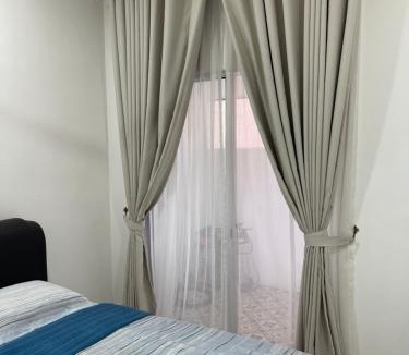 Kepala Batas House | Nafisa Homestay