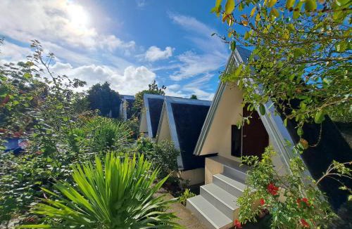 Moalboal Resort | Nanay Eustiquia Complex Beach Resort