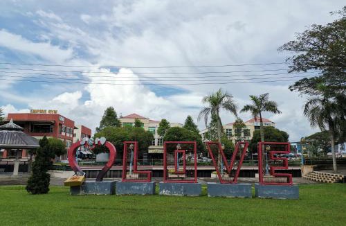 Sibu House | NanSang One Homestay 8pax 4Rooms