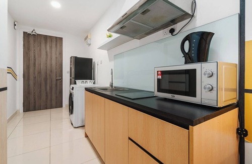Kuala Lumpur City Centre Apartment | Narrow Nest 2BR Continew Residence Wi-Fi + Netflix