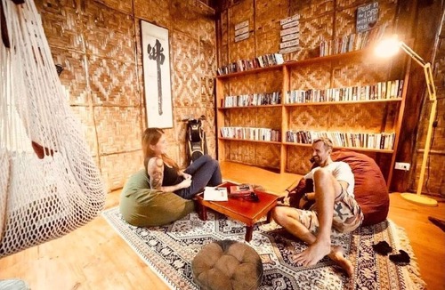 Tawala Hostel | Nautilus Hostel & Hammocks