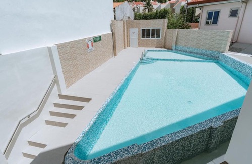 Minglanilla House | Near Anjo World Couples Fav Saul's Place Pool Wifi Gym Probinsya Like