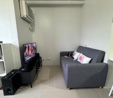 Basak Apartment | Near Mactan Airport and Indiana Aerospace University, Lapu Lapu City