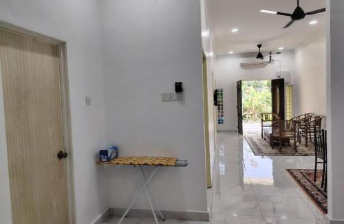 Bukit Belimbing House | NEAR Pasir Penambang & Tanjong Karang