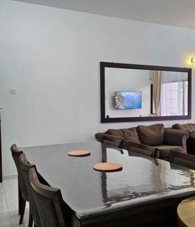 Si Dua Besar Apartment | Near USM 6 pax, 2 Bedroom w Aircond, 2 toilet, 5G WIFI