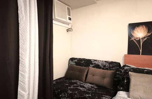 Cebu Condo | NEW Cozy Studio w/Alexa and Pool access inside IT Park