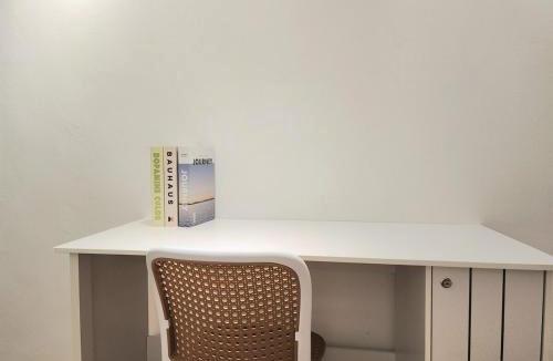 SS 2 House | NEW!Petaling Jaya SS2 Landed Corner House with 5BEDRoom sleeps up to 18Pax, 1 Utama , Damansara,