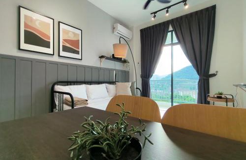 Bukit Kecil Apartment | New The Sun Homestay at Sg Nibong nearby Queensbay or PISA or FTZ Bayan Lepas HENG