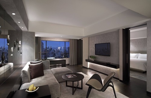 San Lorenzo Hotel | New World Makati Hotel