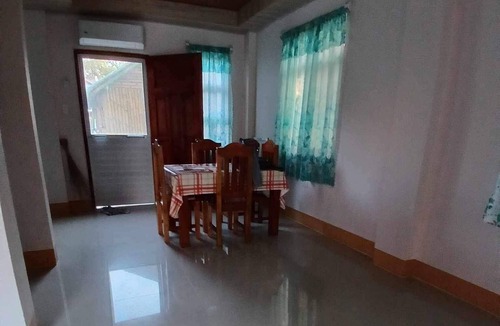 San Juan House | Newly built house located 7 minutes to the surf-town of San Juan, La Union
