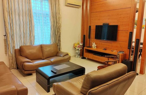 Tangkak House | Nice semi D house at Tangkak