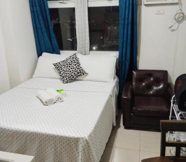 Highway Hills Hotel | Nicecondote