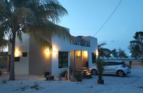 Kampung Penarik House | NitaDinn Guest House