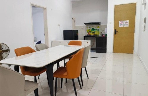 Bandar Puchong Jaya Apartment | No 17 The Sten Puchong IOI Mall
