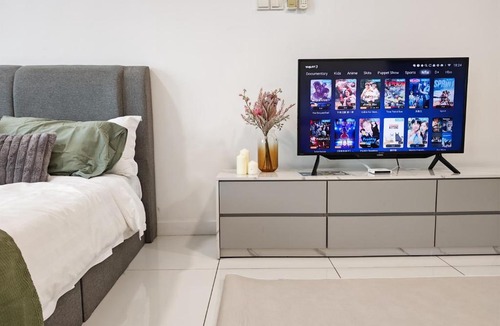 Bandar Puchong Jaya Apartment | No 18 The Lis Skypod Puchong center near Sunway
