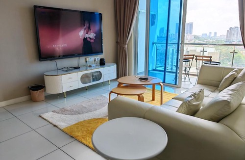 Bandar Puchong Jaya Apartment | No19 The Albi IOI Mall Puchong Jaya Sky Pod