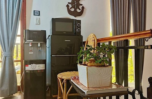 Puerto Princesa City Centre Bed & Breakfast | Noah Bed&Breakfast 3Private Room NEWHOME Quiet Place to Stay 14mins PPS Airport