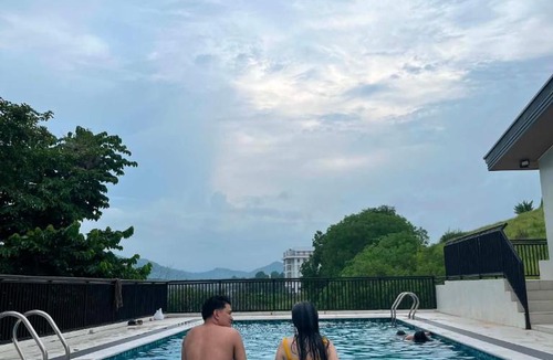 Roxas City Apartment | Noir Suites by Cloud & Rey Staycation Rentals