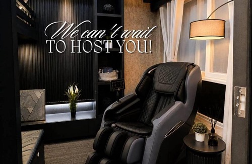 Roxas City Apartment | Noir Suites by Cloud & Rey Staycation Rentals