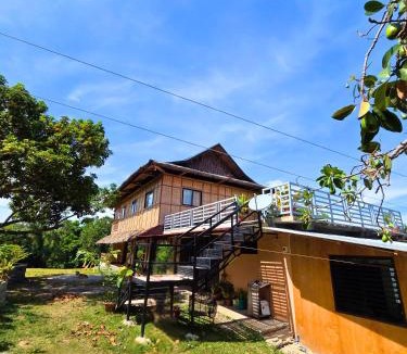 Dauin House | NoMa Mountain Getaway - Family Package