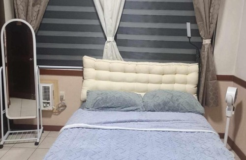 Totolan House | none