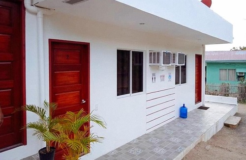 Tabuelan Hotel | North Harbor Beach Resort
