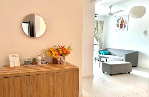 Ayer Keroh Apartment | Nureenas Residence Condominium