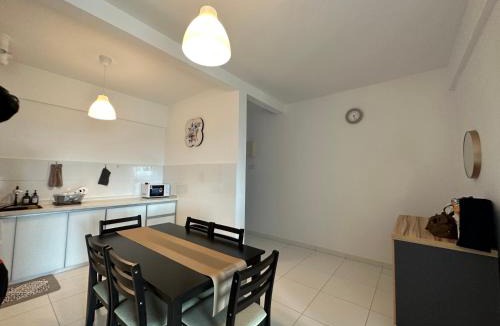 Ayer Keroh Apartment | Nureenas Residence Condominium