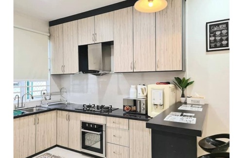 Tanjung Bungah House | Ocean 25 海洋贰拾伍 Shamrock Beach BigGroup 5 bedroom