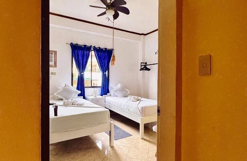 Manoc-Manoc House | Ocean Breeze Inn Boracay